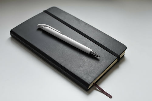 Dichromatic plastic pen with velvet-touch body and high-gloss trim